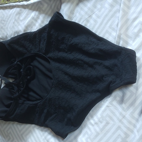 Jessica Simpson Swimsuit - Picture 3 of 6